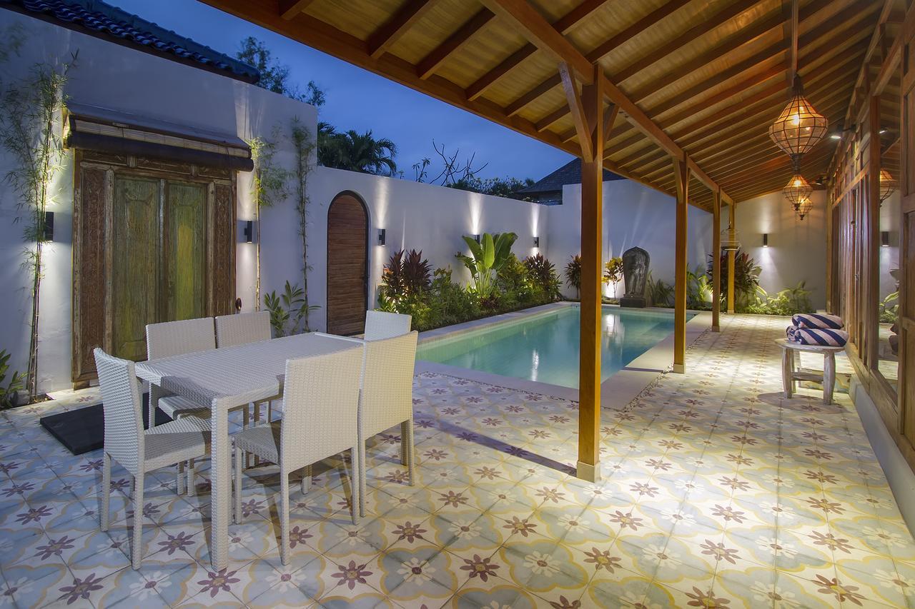 Villa Joglo Jagat Seminyak Exterior foto